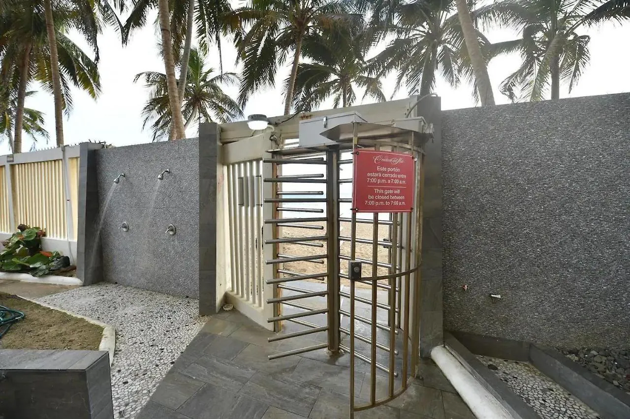 Kasa Brisa Marina Ocean View Balcony Beachfront San Juan