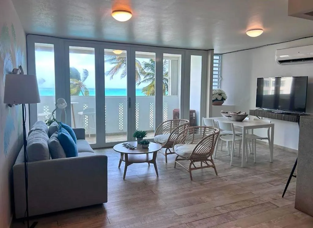 Kasa Brisa Marina Ocean View Balcony Beachfront San Juan Portoryko